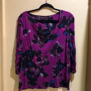 Dana Buchman violet top with abstract leaf design